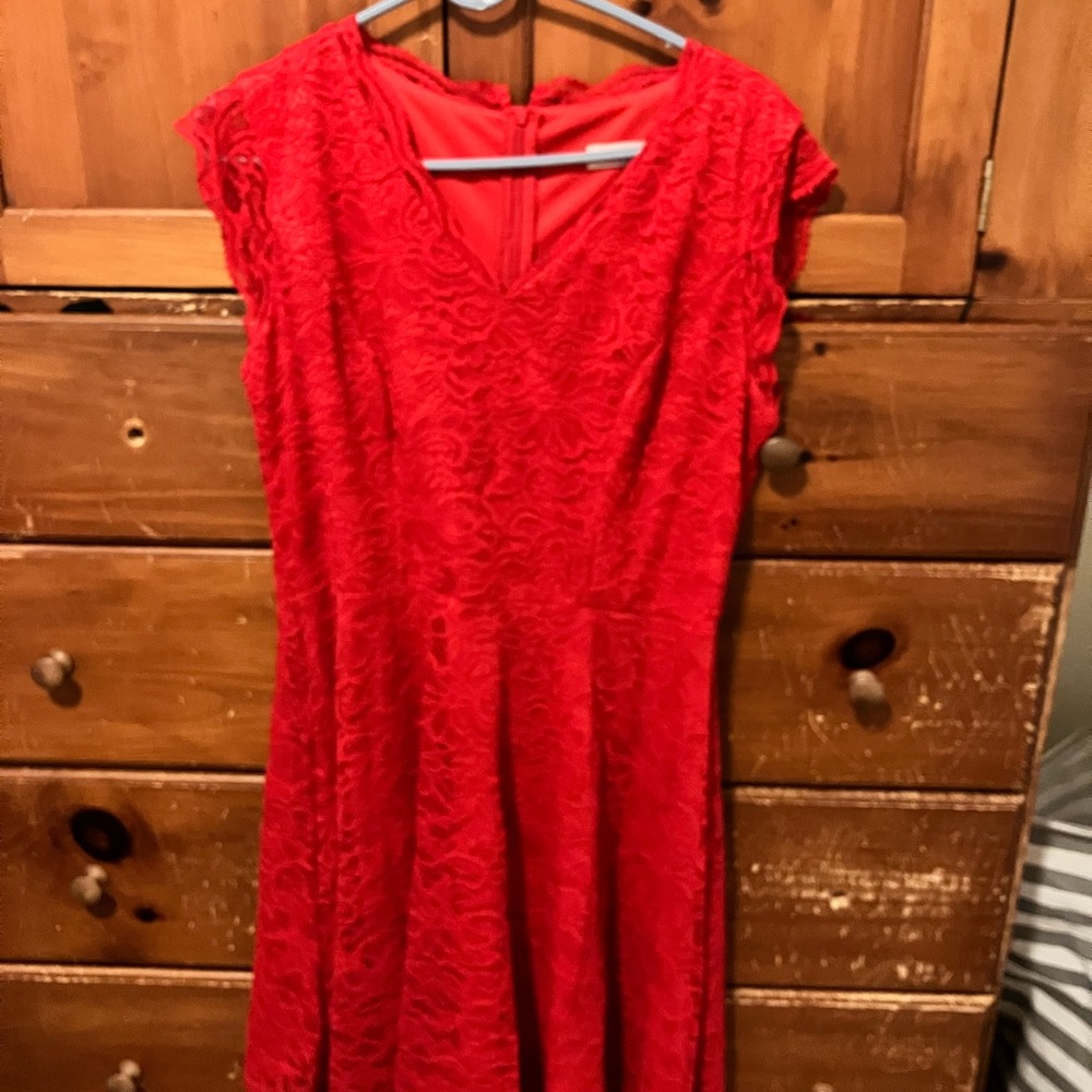 Elegant Red Lace Dress